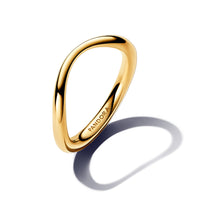 Load image into Gallery viewer, Organically Shaped Band Ring