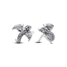 Load image into Gallery viewer, Game of Thrones Curved Dragon Stud Earrings