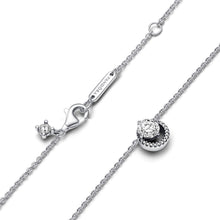 Load image into Gallery viewer, Sparkling Round Halo Pendant Collier Necklace