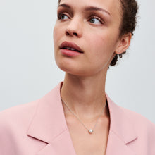 Load image into Gallery viewer, Treated Freshwater Cultured Pearl Collier Necklace