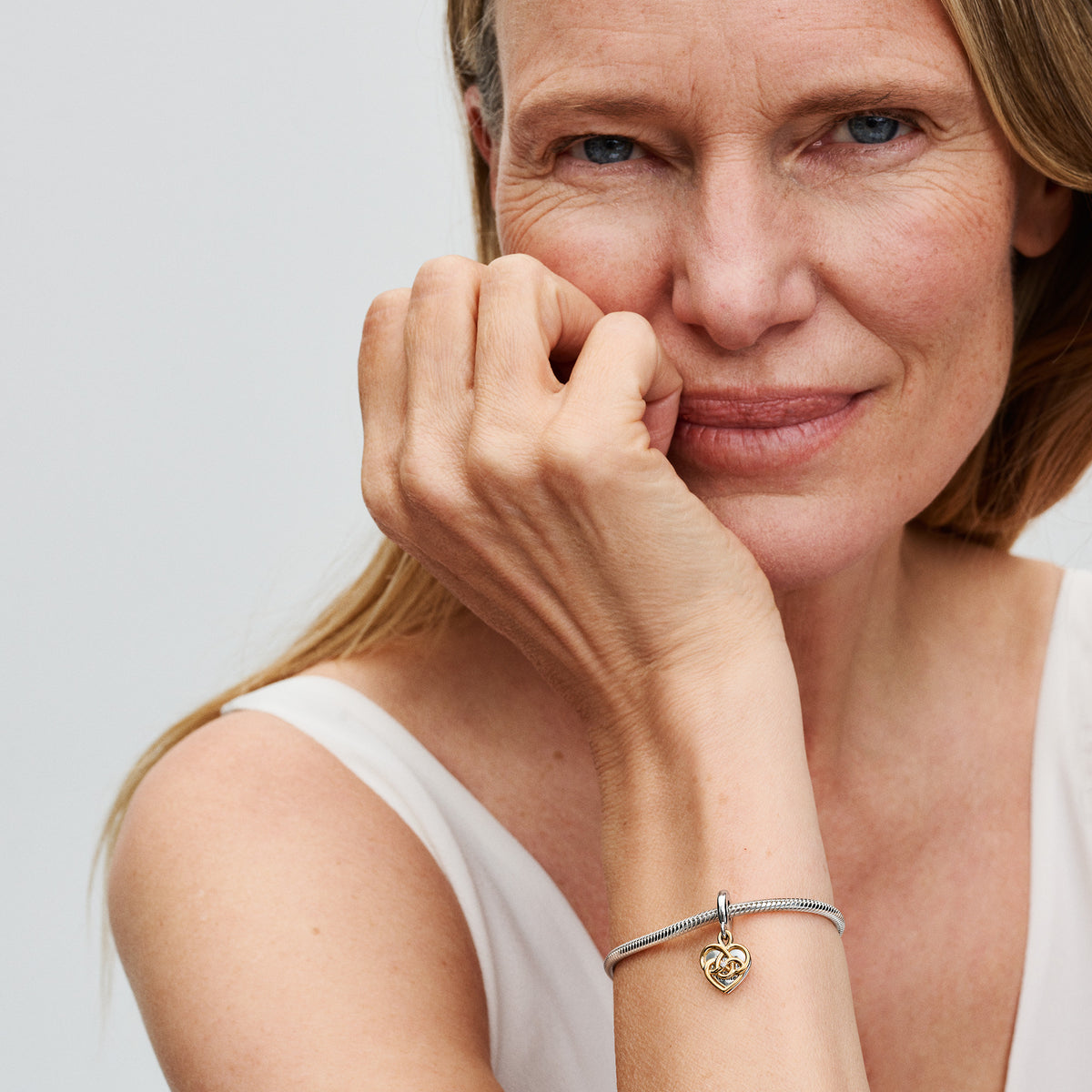 HIGH_Q224_C_PDP_Model_Single_2