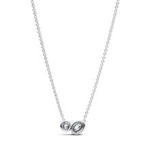 Load image into Gallery viewer, Embracing Halo Necklace