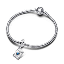 Load image into Gallery viewer, Openable Passport Dangle Charm