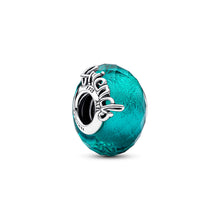 Load image into Gallery viewer, Faceted Murano Glass Friendship Charm
