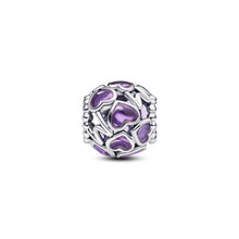 Load image into Gallery viewer, Openwork Hearts Mom Charm