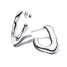 Load image into Gallery viewer, Organically V-shaped Open Hoop Earrings