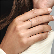 Load image into Gallery viewer, Sparkling Wishbone Ring