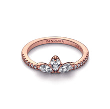 Load image into Gallery viewer, Sparkling Herbarium Cluster Ring