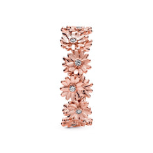 Load image into Gallery viewer, Sparkling Daisy Flower Crown Ring