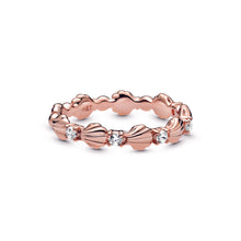 Load image into Gallery viewer, Sparkling Seashell Band Ring
