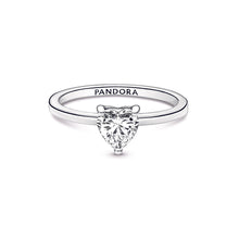 Load image into Gallery viewer, Sparkling Heart Solitaire Ring