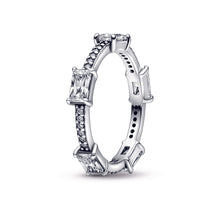 Load image into Gallery viewer, Rectangular Bars Sparkling Pavé Ring