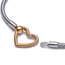 Load image into Gallery viewer, Pandora Moments Heart Closure Snake Chain Bracelet