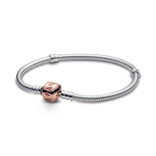 Load image into Gallery viewer, Moments Snake Chain Bracelet