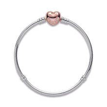 Load image into Gallery viewer, Moments Heart & Snake Chain Bracelet