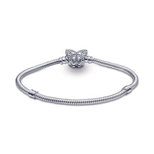 Load image into Gallery viewer, Pandora Moments Butterfly Clasp Snake Chain Bracelet