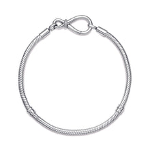 Load image into Gallery viewer, Pandora Moments Infinity Knot Snake Chain Bracelet
