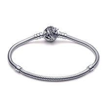 Load image into Gallery viewer, Disney Tinker Bell Clasp Moments Snake Chain Bracelet