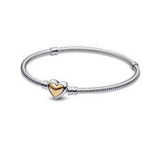 Load image into Gallery viewer, Domed Golden Heart Clasp Snake Chain Bracelet