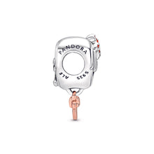 Load image into Gallery viewer, Disney Minnie Mouse Mum Heart Charm