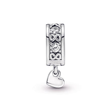 Load image into Gallery viewer, Family Always Pavé Clip Charm