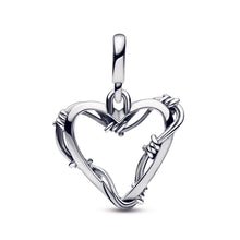 Load image into Gallery viewer, Pandora ME Wire Heart Medallion
