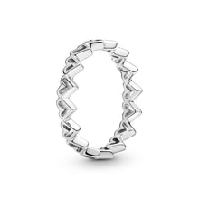 Load image into Gallery viewer, Freehand Hearts Ring