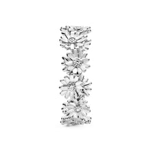Load image into Gallery viewer, Sparkling Daisy Flower Crown Ring
