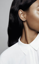 Load image into Gallery viewer, Polished Crown O Stud Earrings