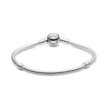 Load image into Gallery viewer, Pandora Moments Sparkling Heart Clasp Snake Chain Bracelet