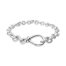 Load image into Gallery viewer, Chunky Infinity Knot Chain Bracelet