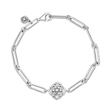 Load image into Gallery viewer, Rose Petals Link Bracelet