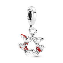 Load image into Gallery viewer, Disney Mickey Mouse & Minnie Mouse Kissing Dangle Charm