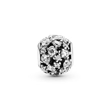 Load image into Gallery viewer, Sparkling Round Openwork Charm