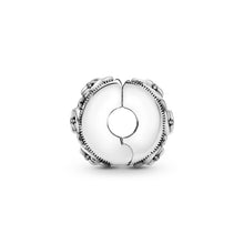 Load image into Gallery viewer, Flower Pattern Clip Charm