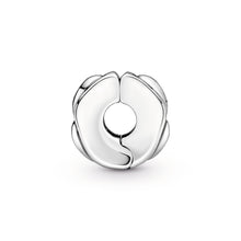 Load image into Gallery viewer, Pandora 2020 Limited Edition Hearts Clip Charm