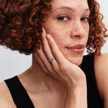 Load image into Gallery viewer, Disney Frozen Queen Elsa Tiara Ring
