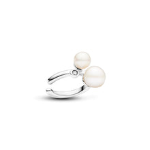 Load image into Gallery viewer, Duo Treated Freshwater Cultured Pearls Ear Cuff
