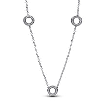 Load image into Gallery viewer, Pavé Circles Chain Necklace
