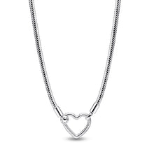 Load image into Gallery viewer, Heart Closure Snake Chain Necklace
