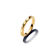Load image into Gallery viewer, Rippled Band Ring
