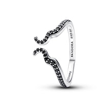 Load image into Gallery viewer, Disney Villains Maleficent Ring
