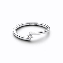 Load image into Gallery viewer, Split Solitaire Ring
