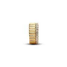 Load image into Gallery viewer, Ribbed Clip Charm
