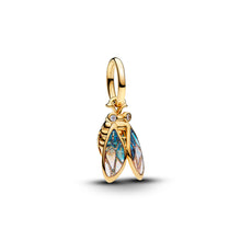 Load image into Gallery viewer, Cicada Dangle Charm
