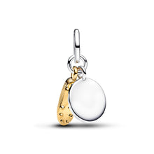 Load image into Gallery viewer, Soccer Shoe Double Dangle Charm
