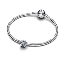 Load image into Gallery viewer, Openwork Shell Charm
