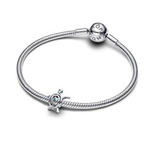 Load image into Gallery viewer, Openwork Sea Turtle Charm
