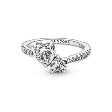 Load image into Gallery viewer, Double Heart Sparkling Ring

