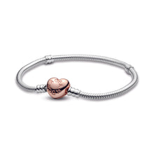 Load image into Gallery viewer, Moments Heart &amp; Snake Chain Bracelet
